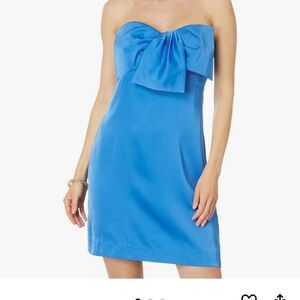 Elegant Blue Strapless Dress